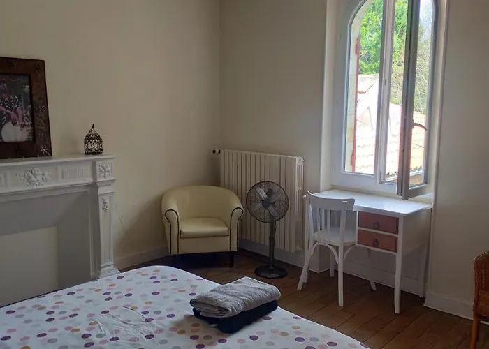 L'etape Du Canal - Pelerins, Randonneurs, Vacanciers