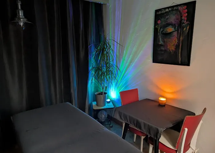 L'etape Du Canal - Pelerins, Randonneurs, Vacanciers Vandrerhjem